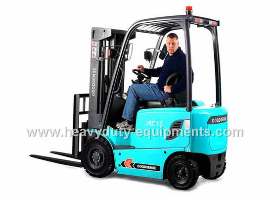 Chiny SINOMTP forklift uses adjustable steering wheel and economical engines dostawca