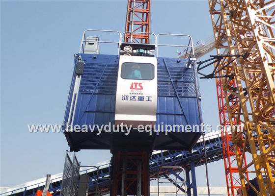 Chiny 36M / Min Construction Hoist Elevator , Construction Site Elevator Safety Vertical Transporting Equipment dostawca