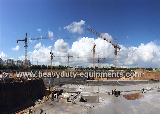 Chiny Tower crane with free height 41m and max load 6 tons for construction dostawca
