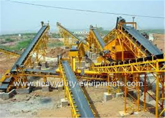 Chiny Automatic Ship Discharging Moving Belt Conveyor Industrial Mining Equipment 1600mm Guard Side Height dostawca