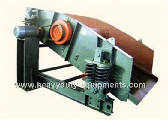 Chiny Auto Centering Vibrating Screen with large amplitude, high screening efficiency dostawca