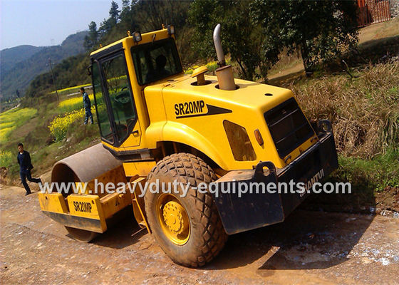 Chiny Shantui road roller SR26 handle large projects such as dams, berms, ports dostawca