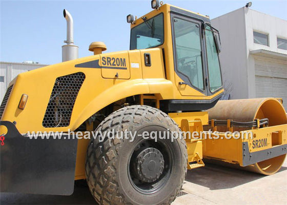 Chiny Shantui 20t vibratory road roller model SR20M equipped with 2140mm vibratory drum width dostawca